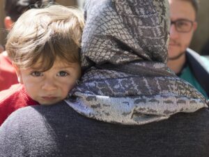 Pomoc humanitarna dla ludzi uwięzionych w Grecji