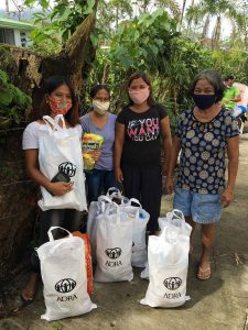 Pomoc ofiarom tajfunów na Filipinach – podsumowanie działań